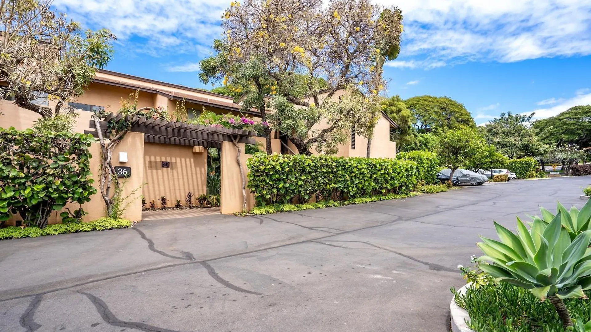 Apartment Wailea Ekahi One Bedrooms - Garden View By Coldwell Banker Island Vacations